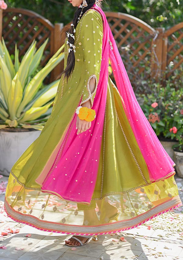 Inaya-Image-Five