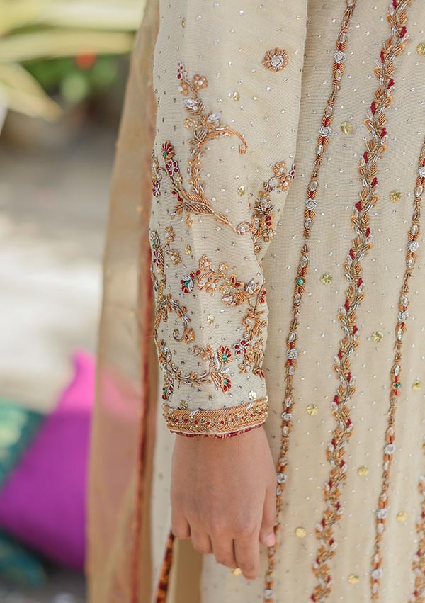 Syra-Image-Six