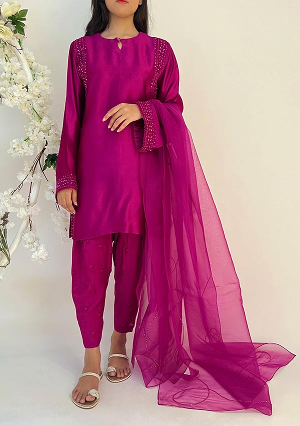 Kai With Pants and Dupatta-Featured-Image