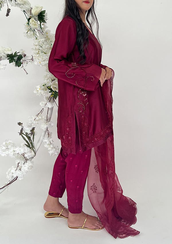 Nora With Pants and Dupatta-Image-One