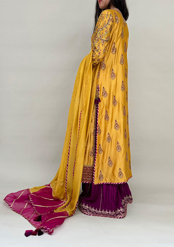 Sameen-with-Dhaka-Pants-and-Dupatta-Image-Two