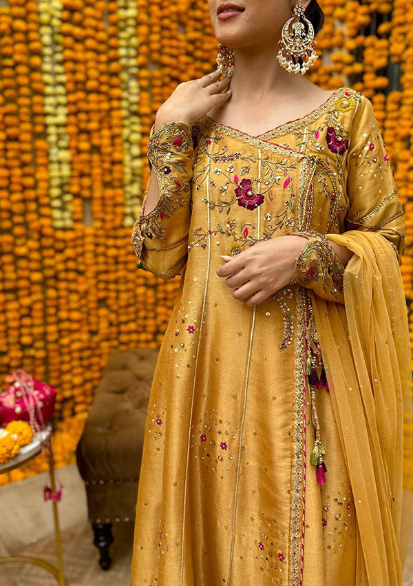 Basma-with-Pants-and-Dupatta-Image-One
