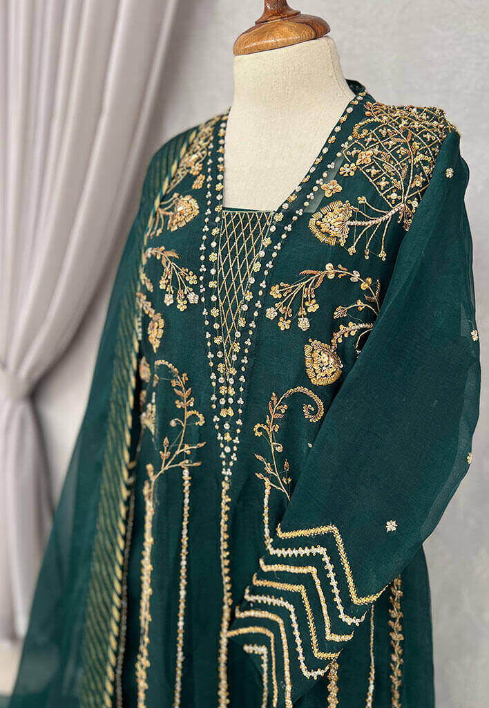 Mahnoor-with-Ruffled-Gown-and-Dupatta-Deep-Green-Image-Three