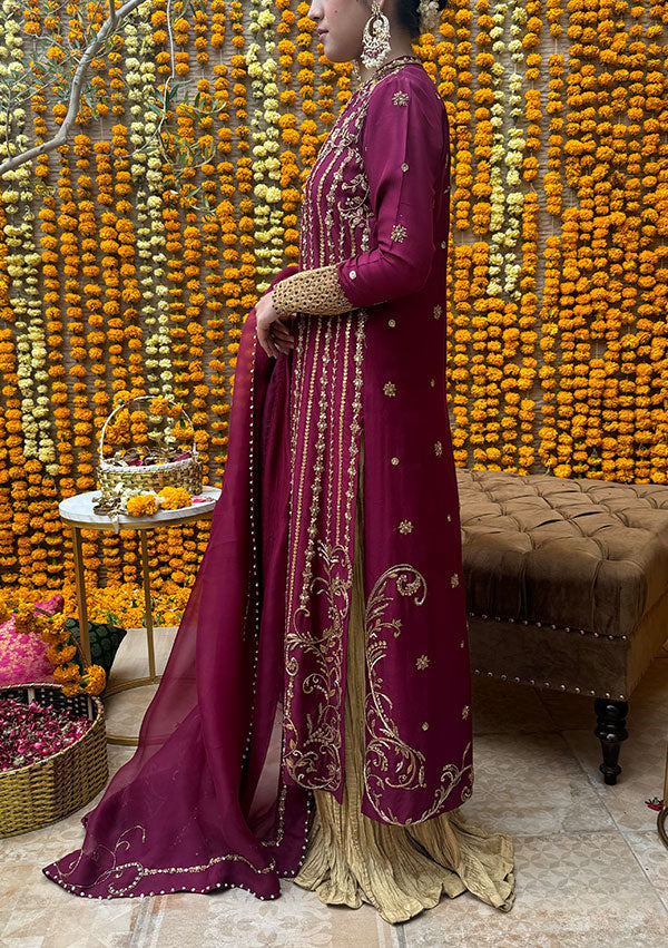 Suri-with-Dupatta-Image-Three
