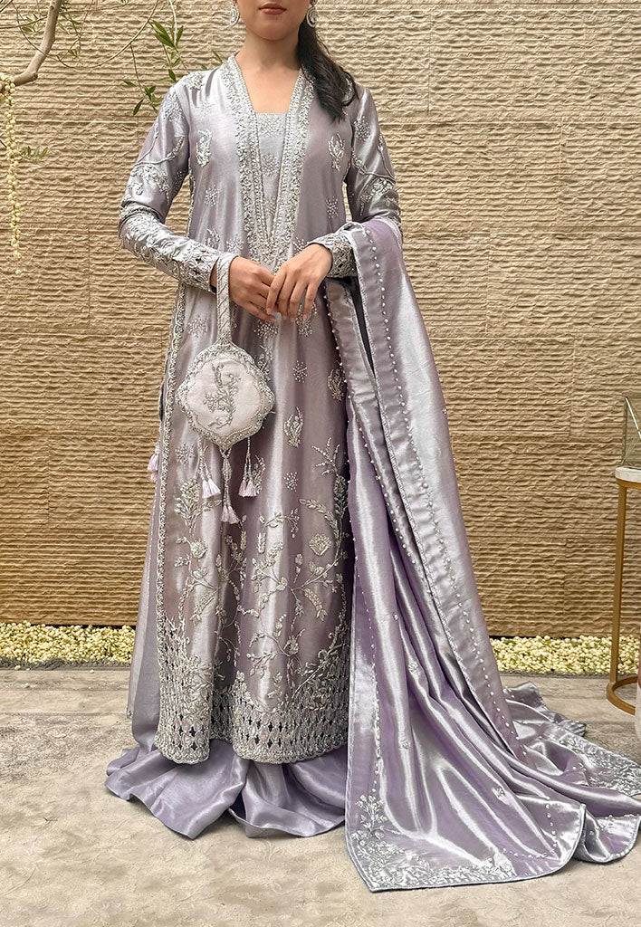 Izmi-with-Pants-and_Dupatta-Image-Five