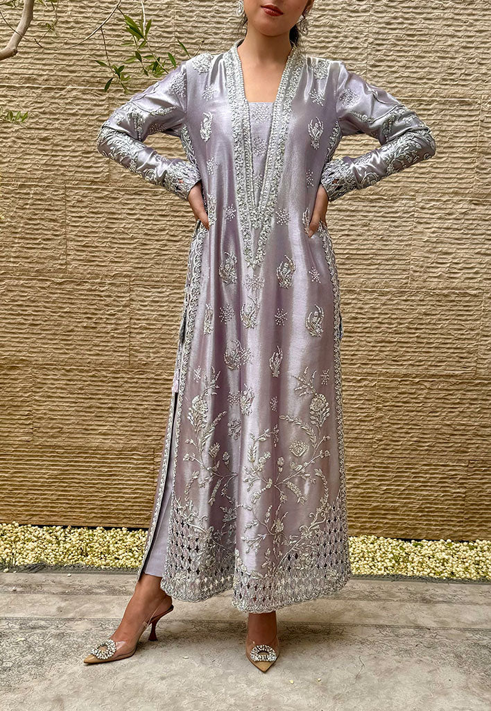 Izmi-with-Pants-and_Dupatta-Image-One