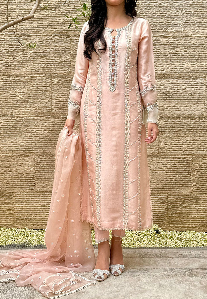 Blush-with-Dupatta-Image-One