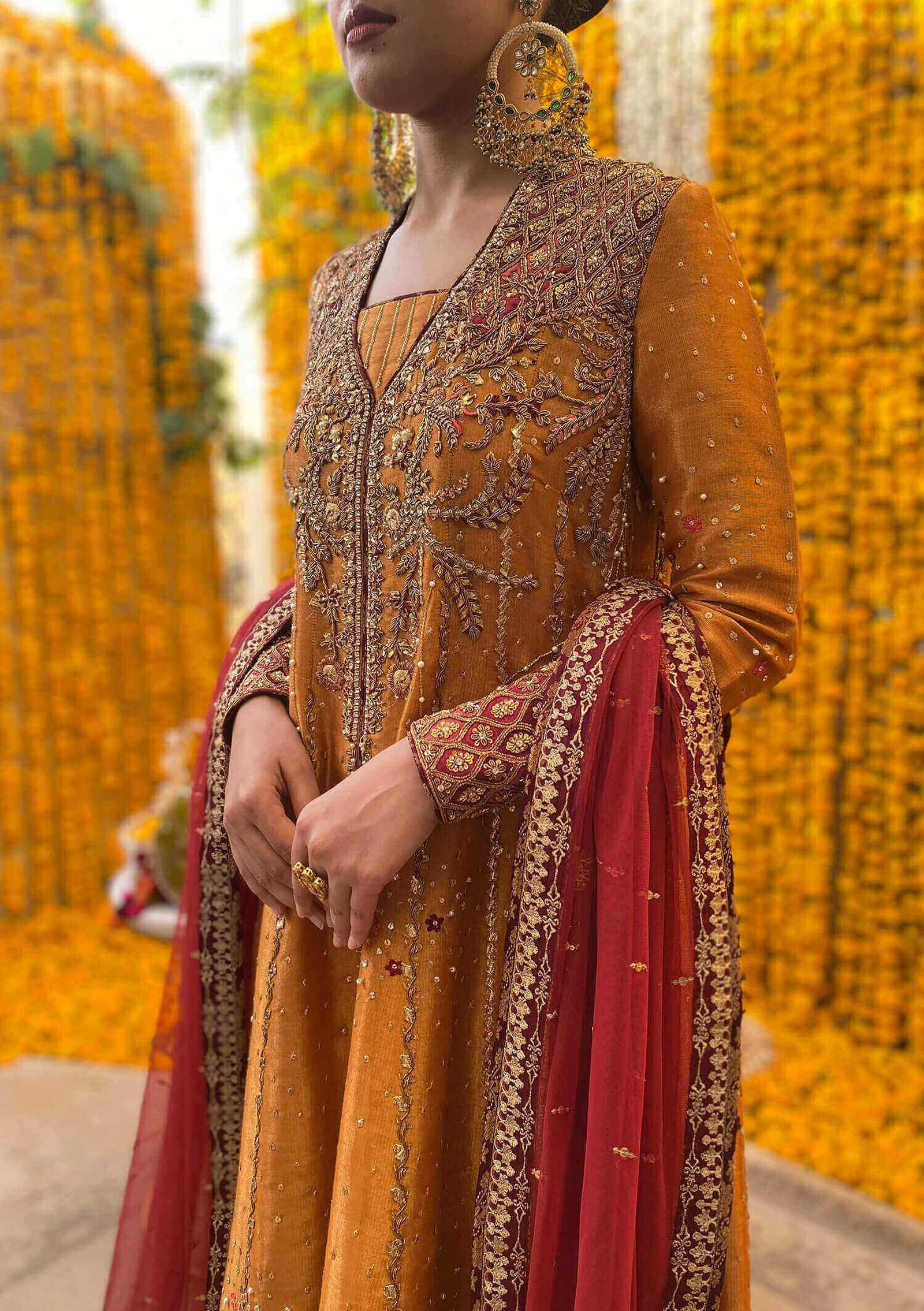 Jasmine_with-Crushed_Dhaka-&-Dupatta-Image-Three