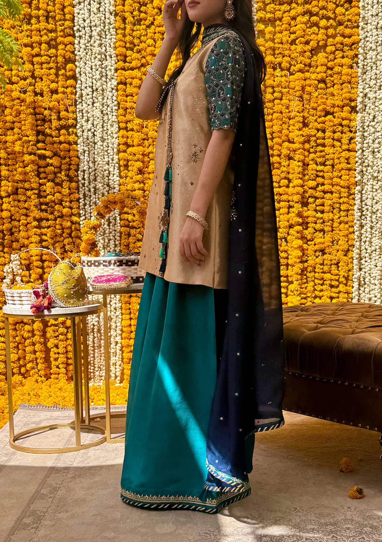 Esra_with-Flared-Pants-&-Dupatta-Image-One