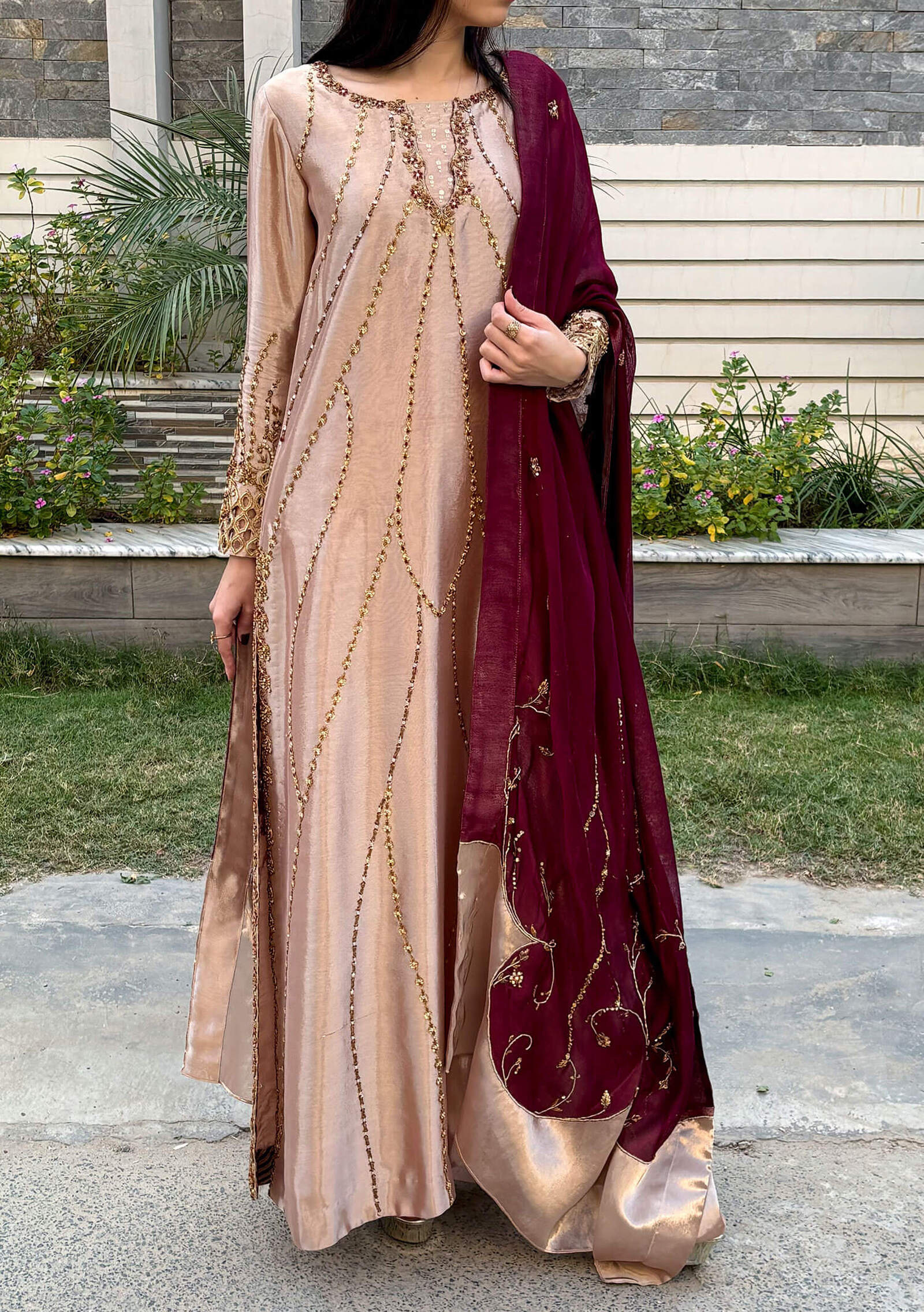 Hana-with-Pants-&amp;-Dupatta-Featured_Image
