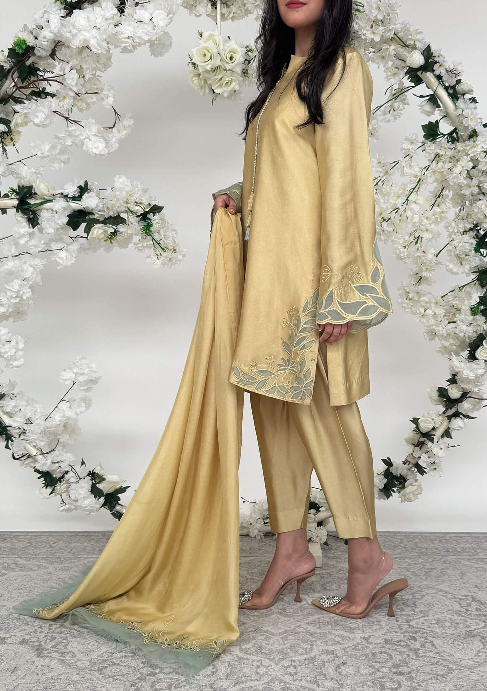 Talia-with-Shalwar-&amp;-Dupatta-Image-Two