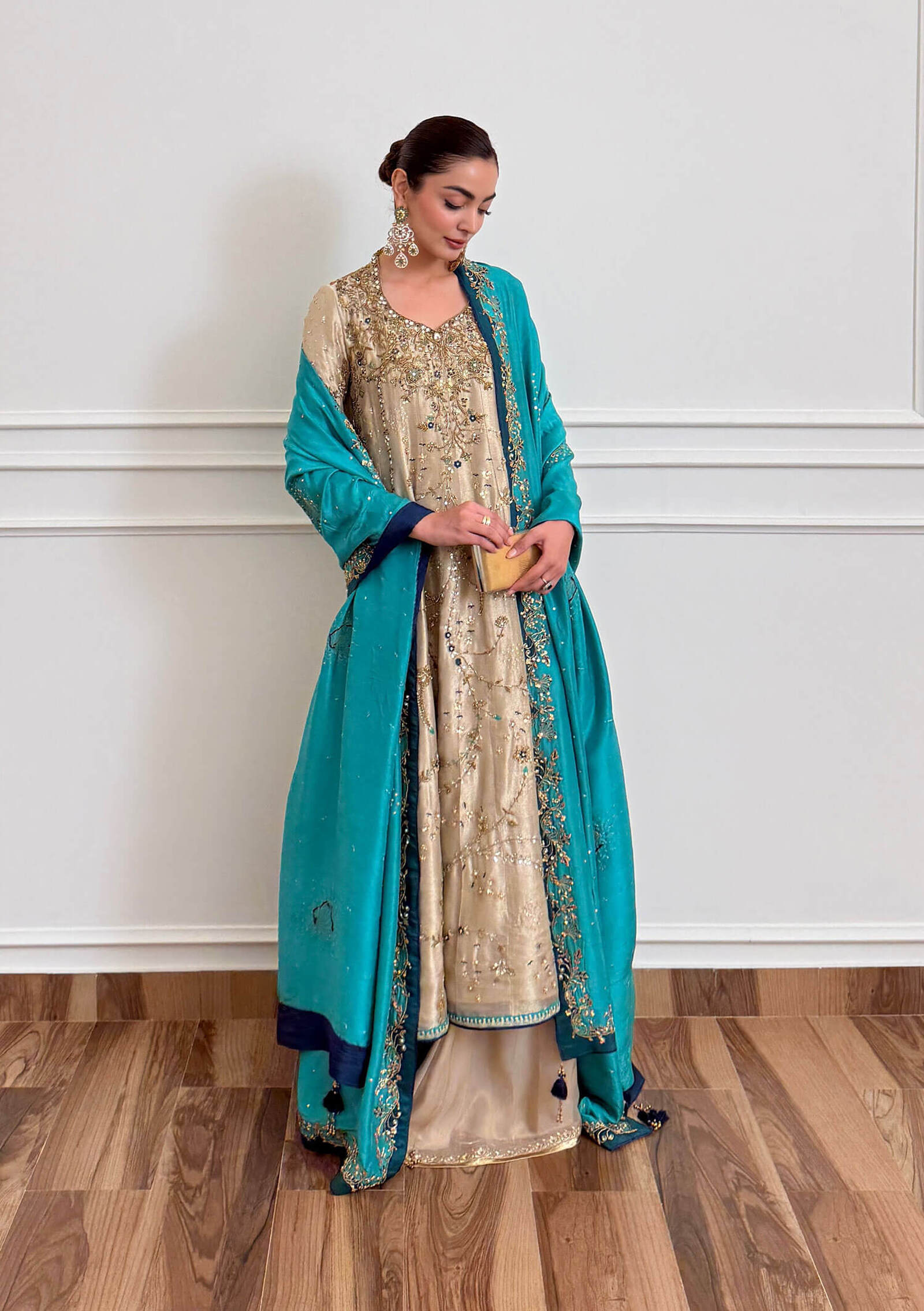 Zari-with-Dhaka-Pants-&amp;-Dupatta-Image-One
