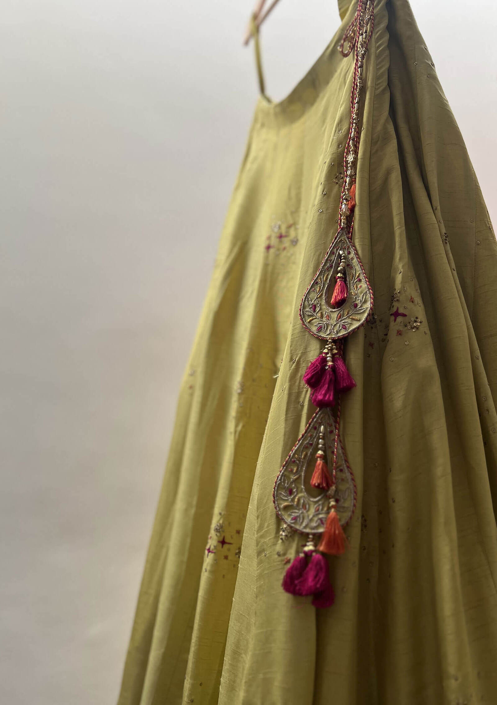 Zarish-Lehenga-Set-with-Potli-Bag-Image-Four