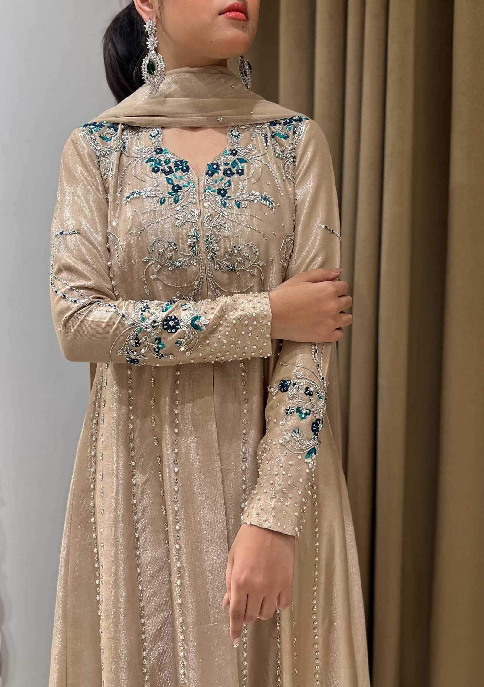 Ziva-with-Pants-&amp;-Dupatta-Image-Three