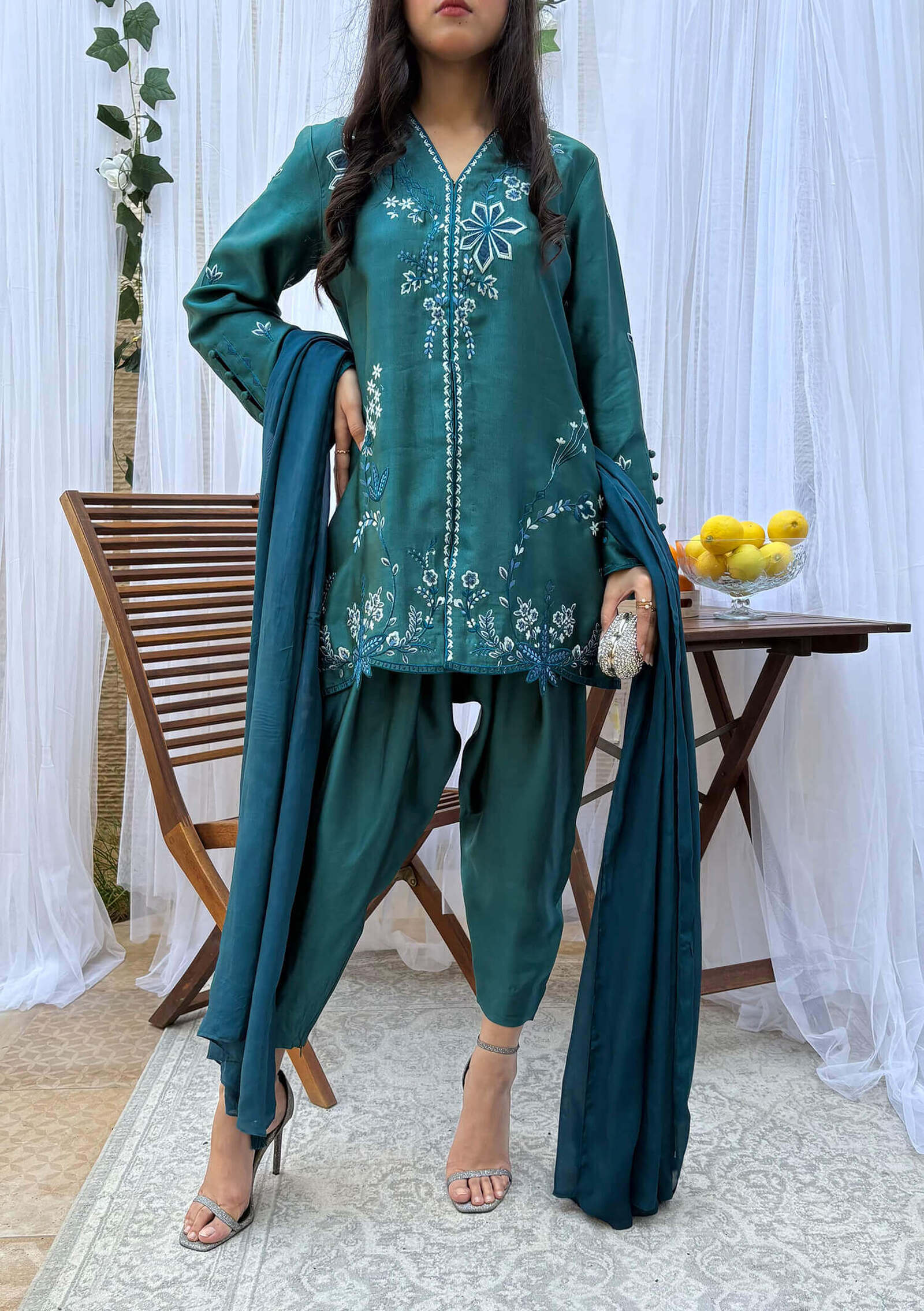 Allure-with-Shalwar-Featured_Image