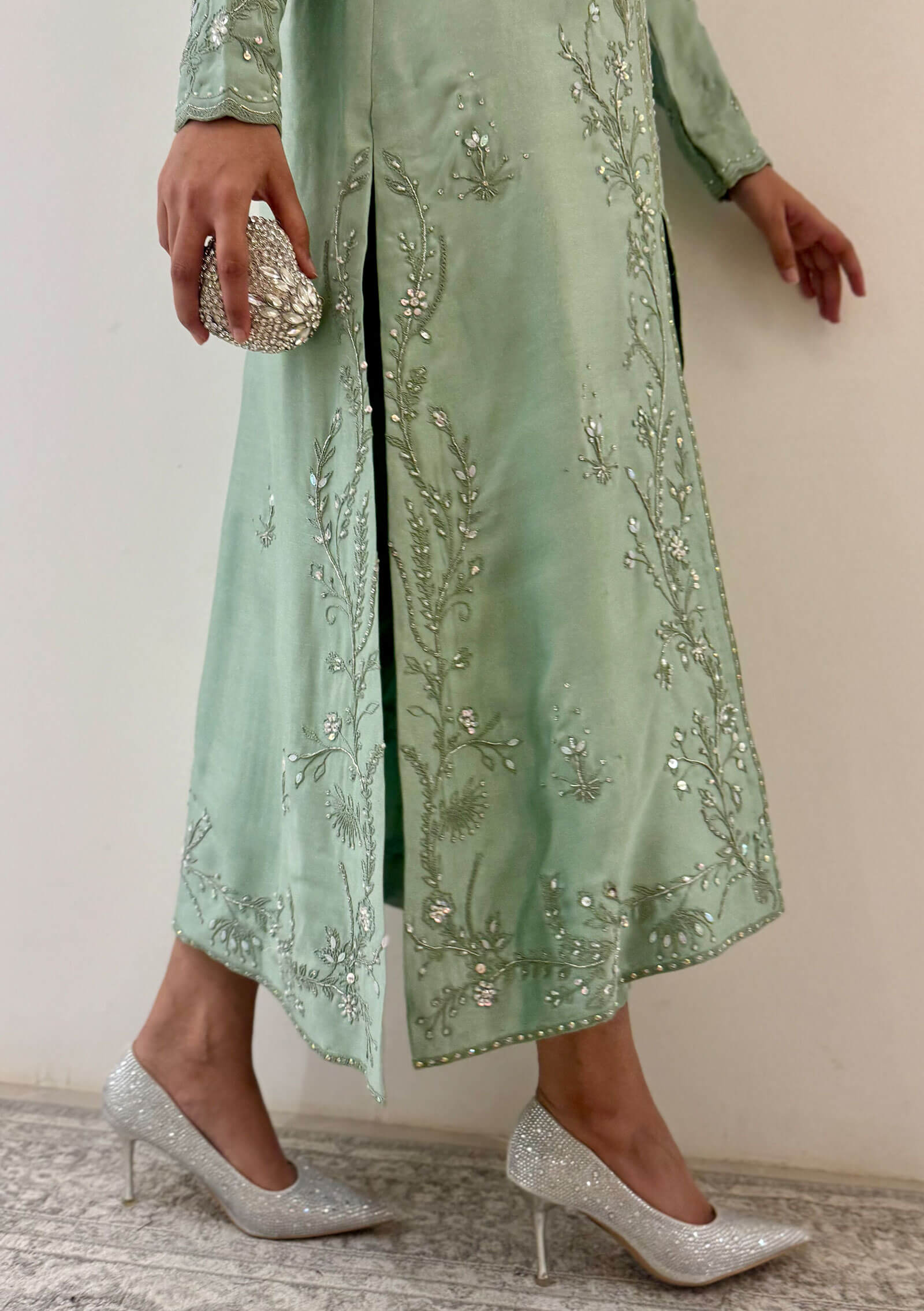 Lia with Pants & Dupatta