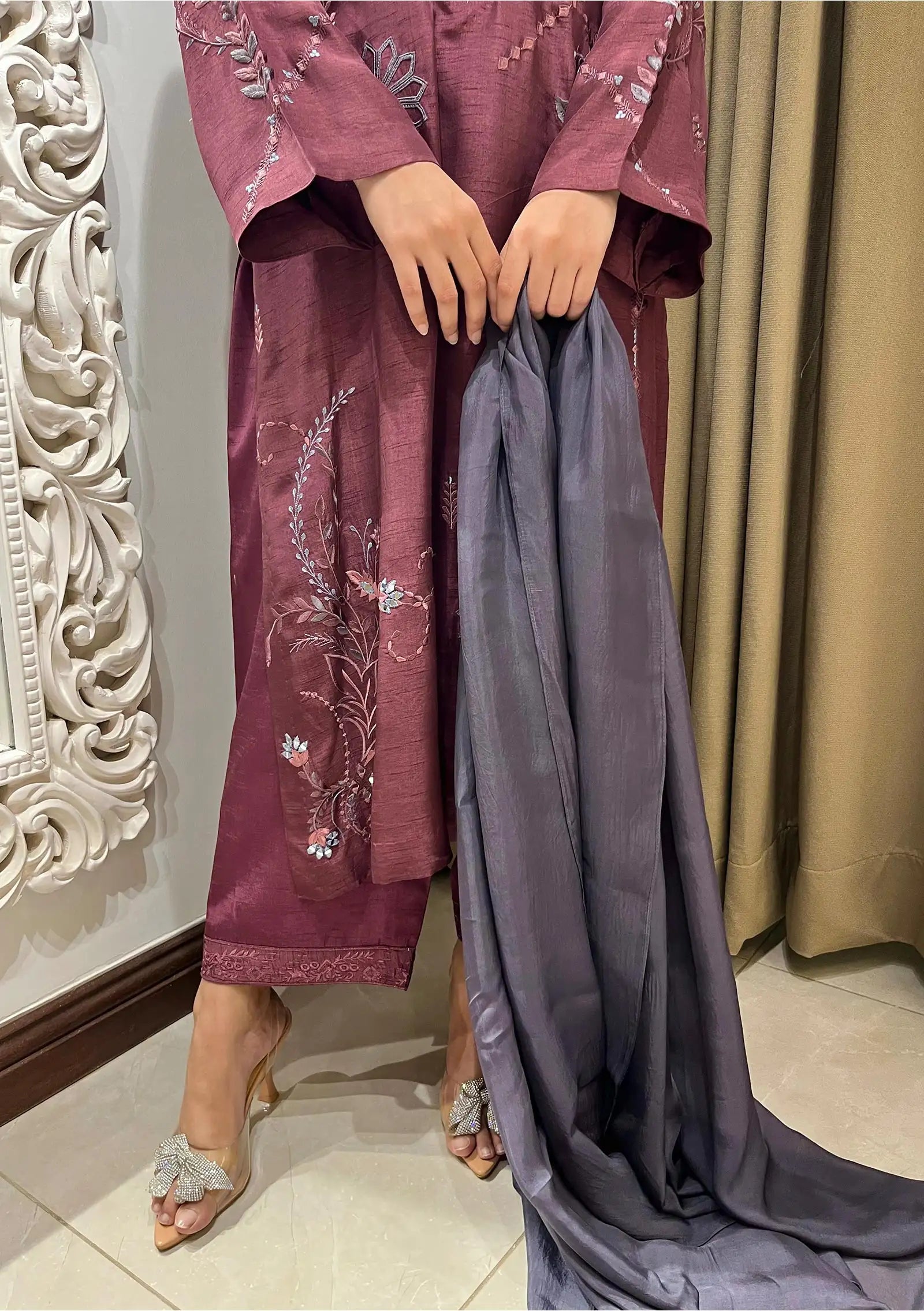 Nola with Izaar & Dupatta
