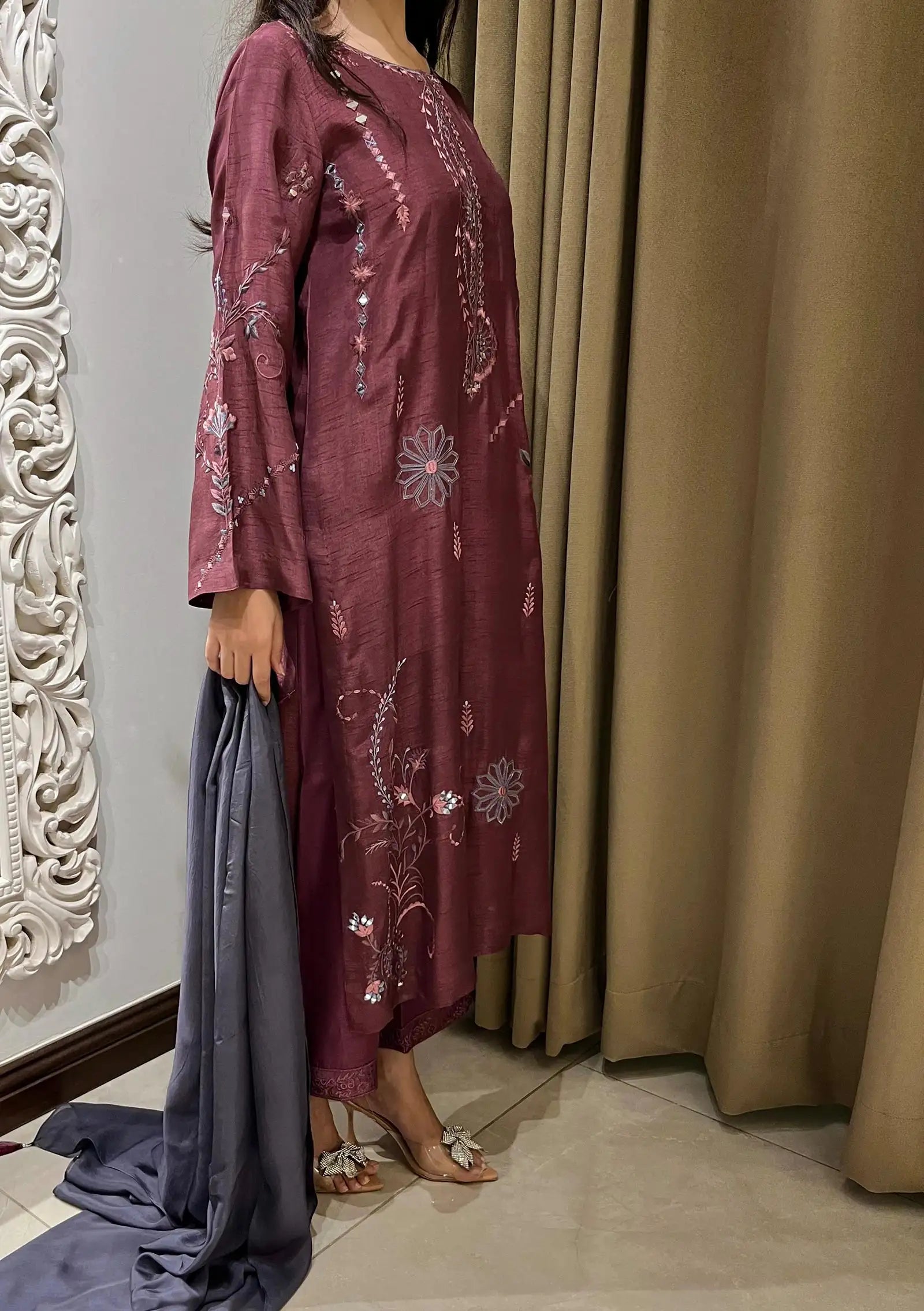Nola with Izaar & Dupatta