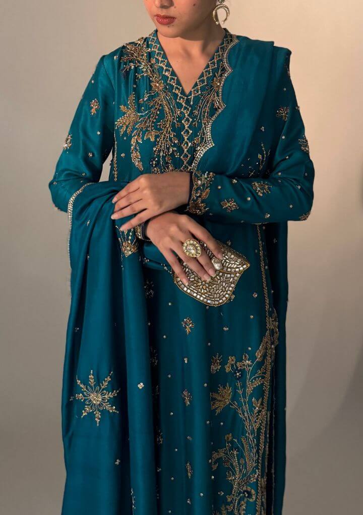 Tehreem with Izaar & Dupatta