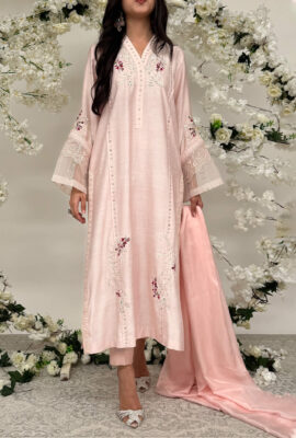 Ilham-with-Pants-&-Dupatta-Image-One