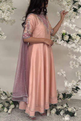 Nuri-with-Pants-&-Dupatta Image One