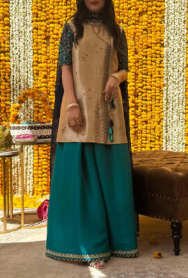 Esra_with-Flared-Pants-&-Dupatta-Featured-Image