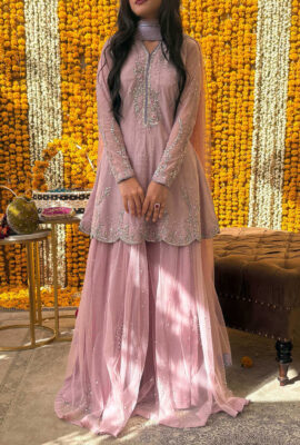Luna_with-Flared-Loxer-&-Dupatta-Featured-Image