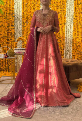 Nilo-with-Pants-&-Dupatta-Featured-Image