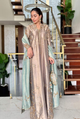 Noor-with-Straight-Pants-&-Dupatta-Image_One